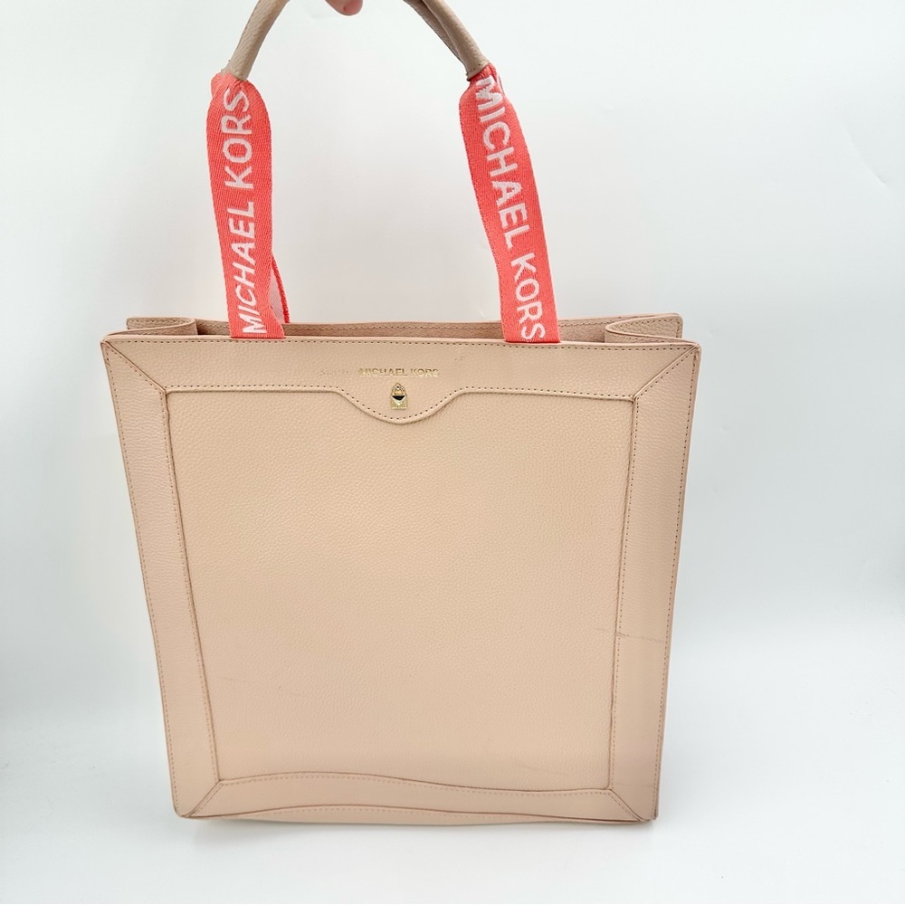 Michael Kors Tote EUC